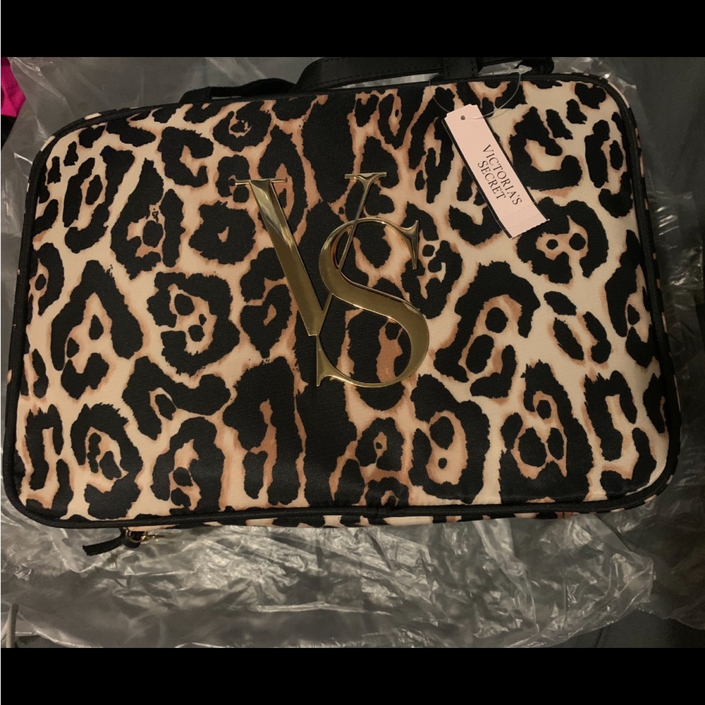 Victoria’s secret makeup case